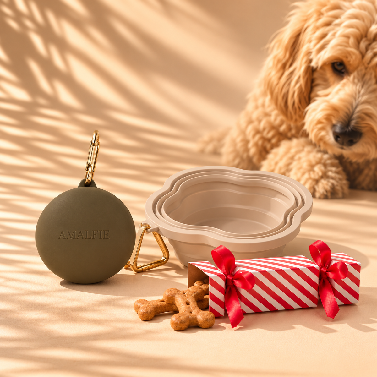 AMALFIE Christmas Dog Gift in Olive Green